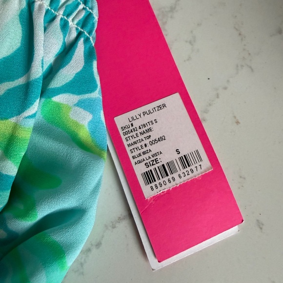 NWT Lilly Pulitzer Maritza Top size S - Picture 3 of 5